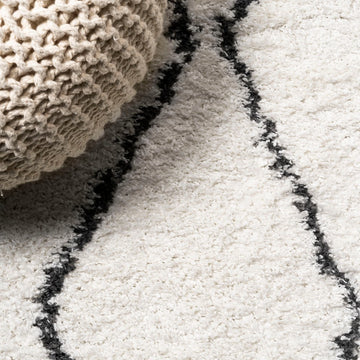 Catala Moroccan Diamond Shag Area Rug